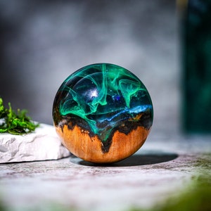 Aurora Borealis Paperweight Northern Lights Paperweight Decor Resin Wood Globe Northern Lights Gift Aurora Borealis Home Decor